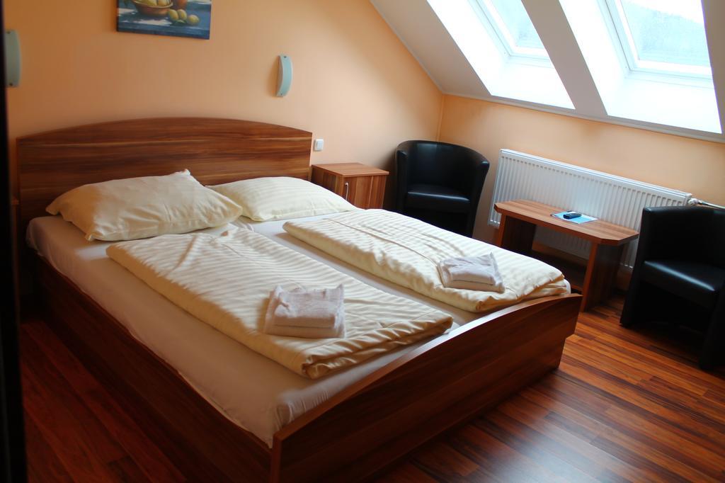 Lachtalhaus Luaran gambar