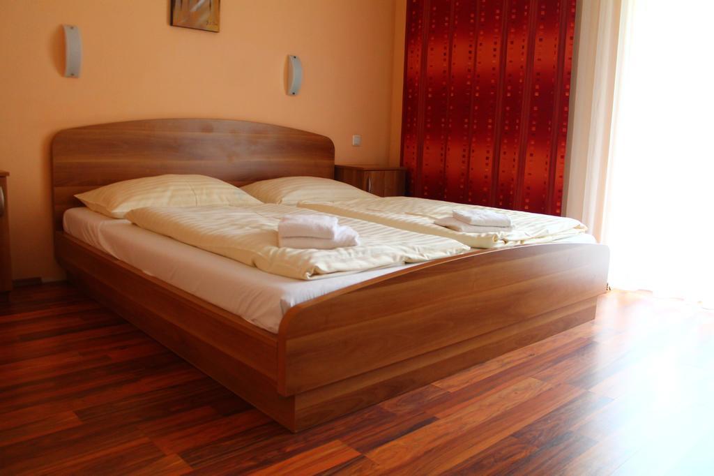 Lachtalhaus Luaran gambar